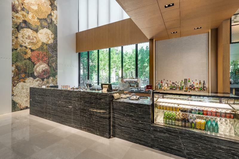Doubletree By Hilton Taipei Zhongshan Екстериор снимка